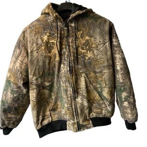 CE Schmidt work wear jacket, XXL tall. Real tree camo.
